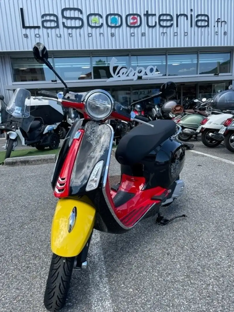 Vespa Primavera 125 - 1