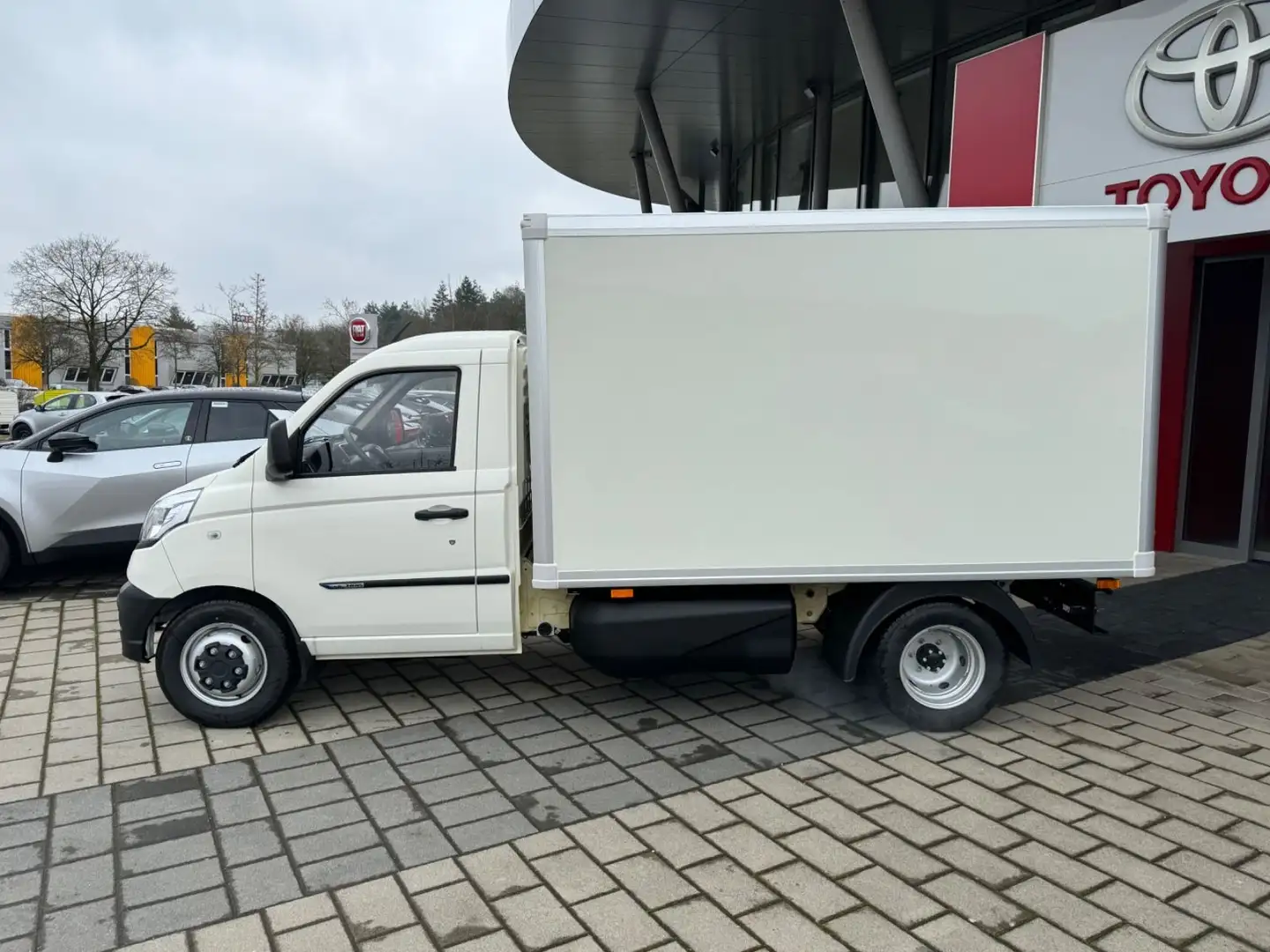 Piaggio Porter NP6 Koffer Weiß - 2