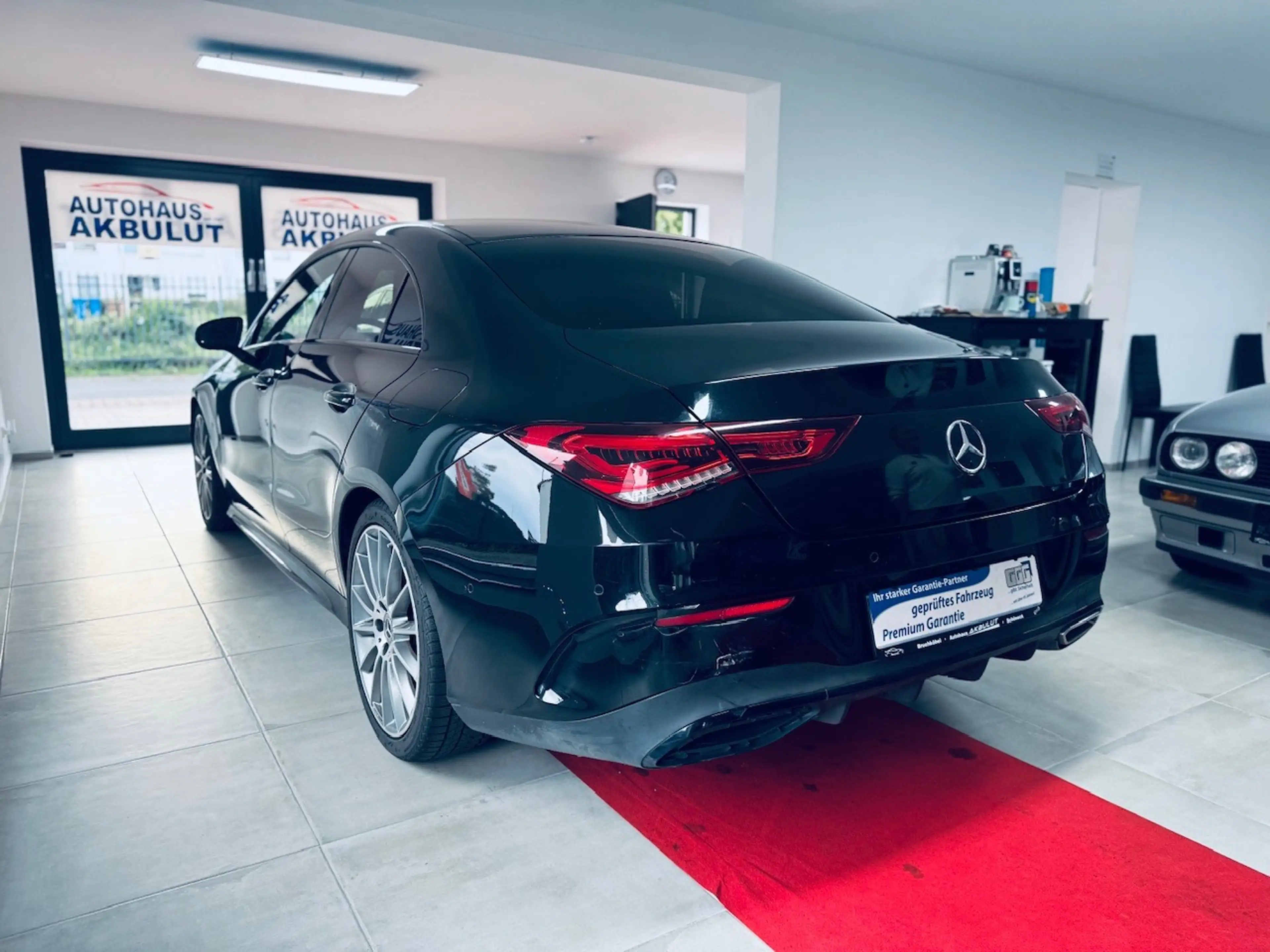 Mercedes-Benz CLA 220 CLA 220 d*AMG Line+Finanzierung+Garantie+Inspektion+Tüv* — photo 9