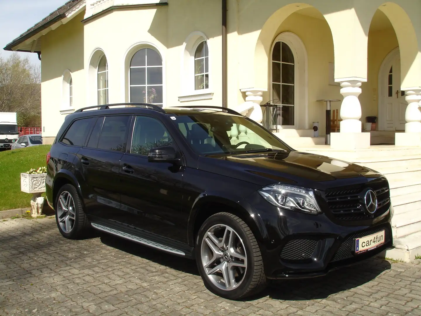 Mercedes-Benz GLS 500 AMG Vollausstattung Černá - 1