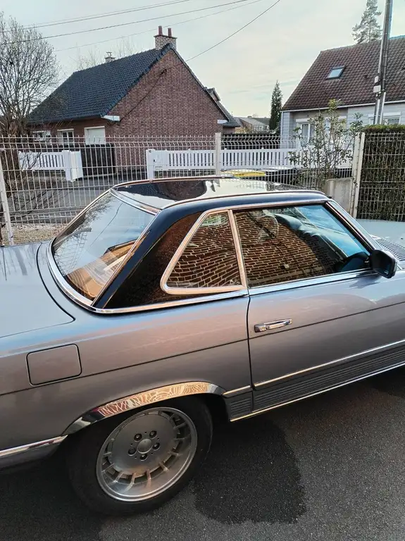 Mercedes-Benz SL 280 1981 из Европы — купить под ключ
