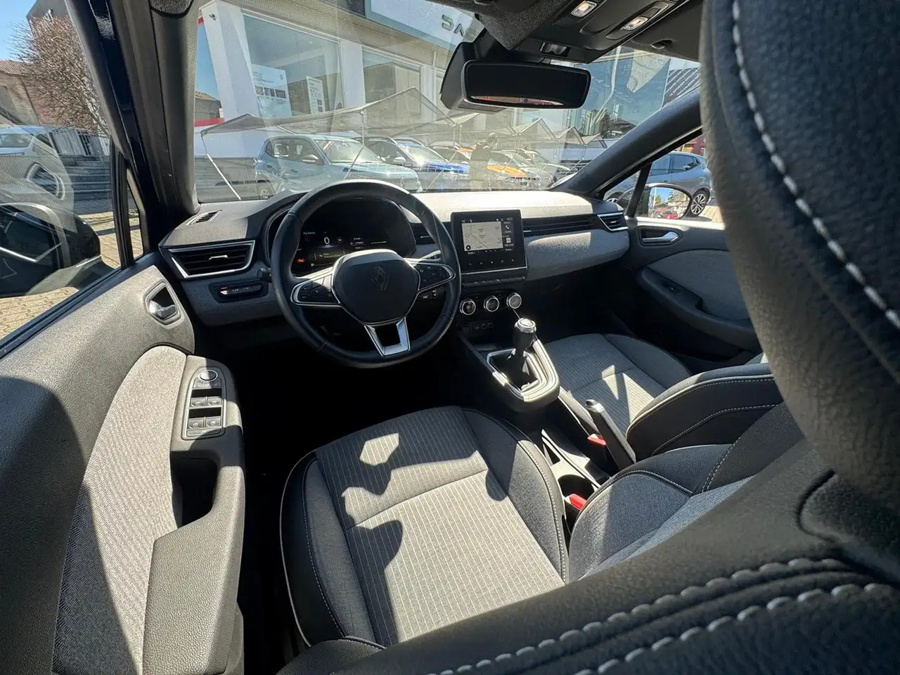 Renault Clio V 2023 1.0 TCe Techno 7
