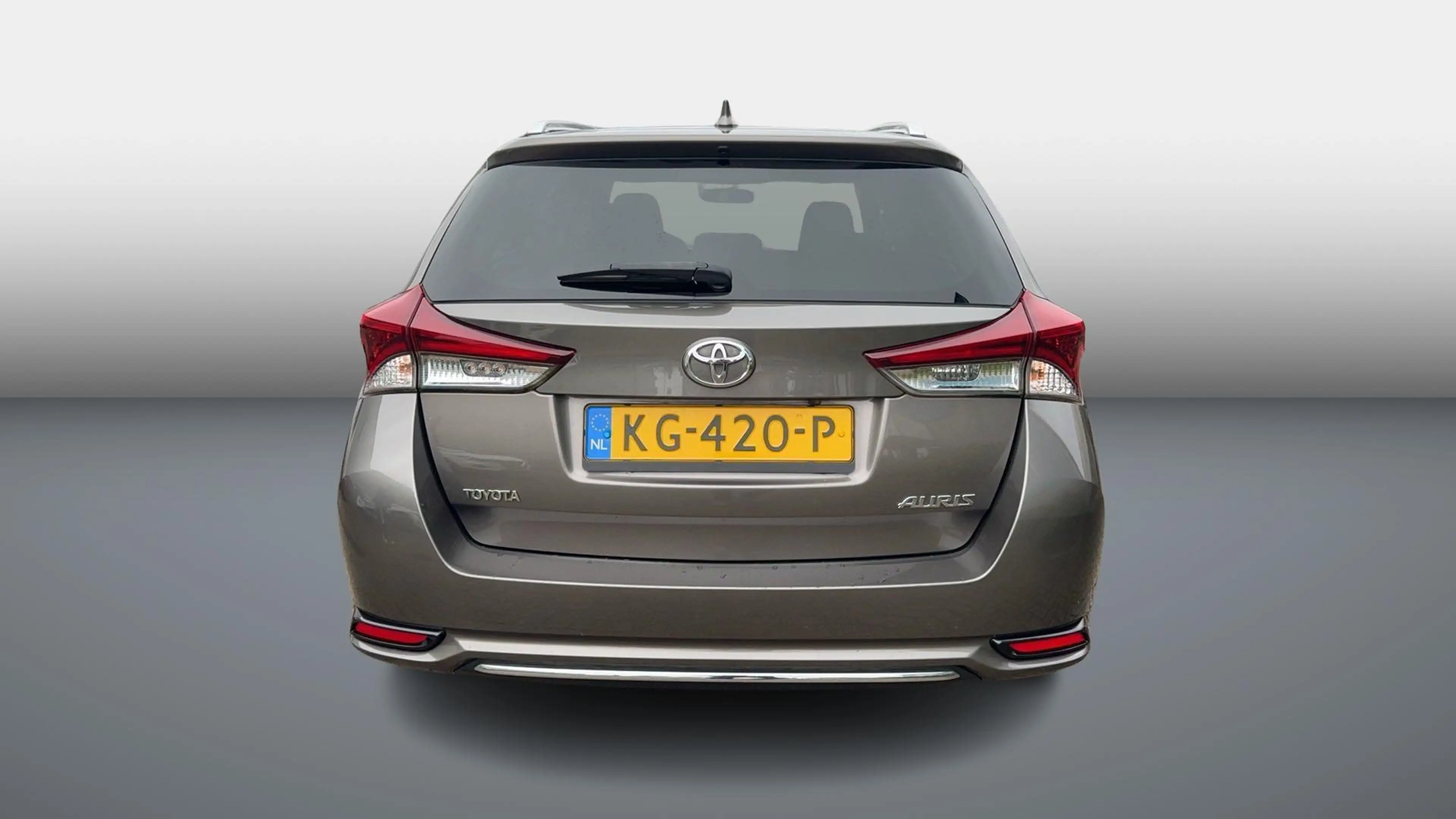 Toyota Auris Touring Sports 1.2T Trend Facelift Panoramadak |Vo — photo 3
