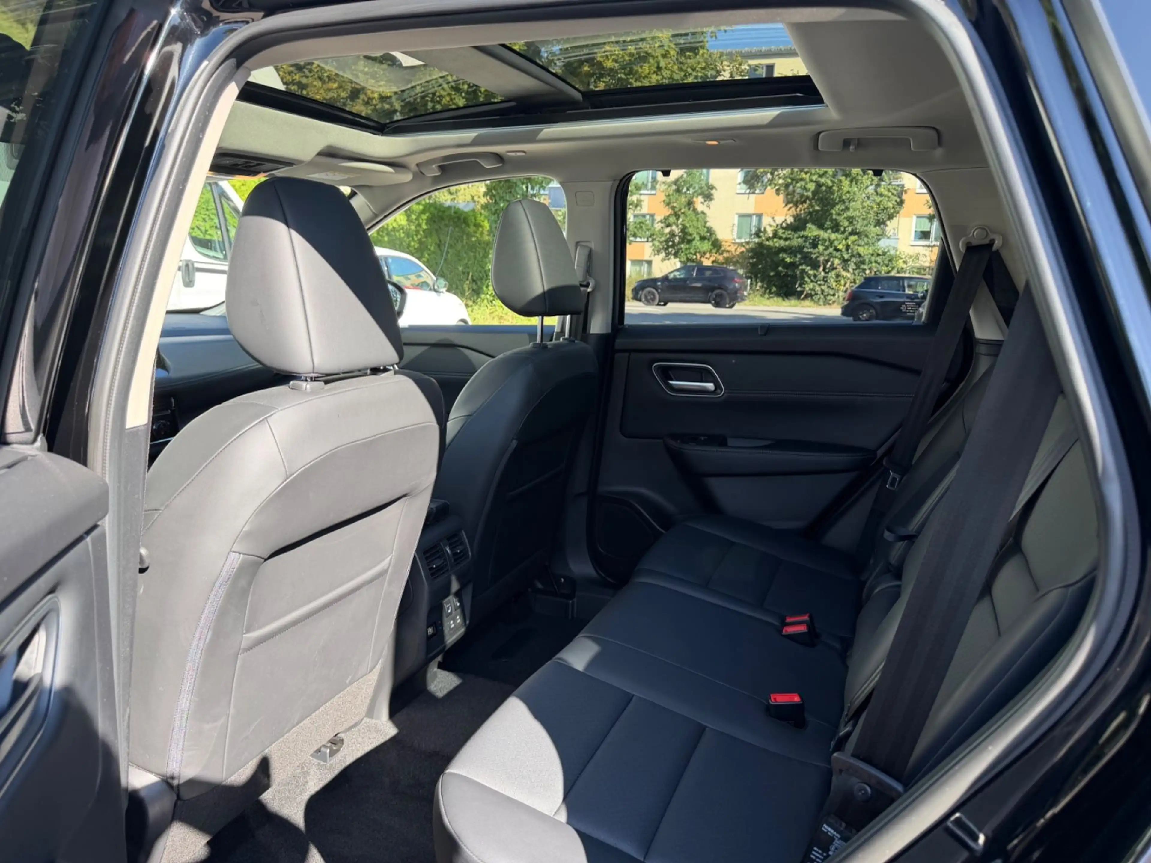 Nissan X-Trail Tekna 1.5 VC-T e-Power/Pano/Kam./LED!!! — photo 10