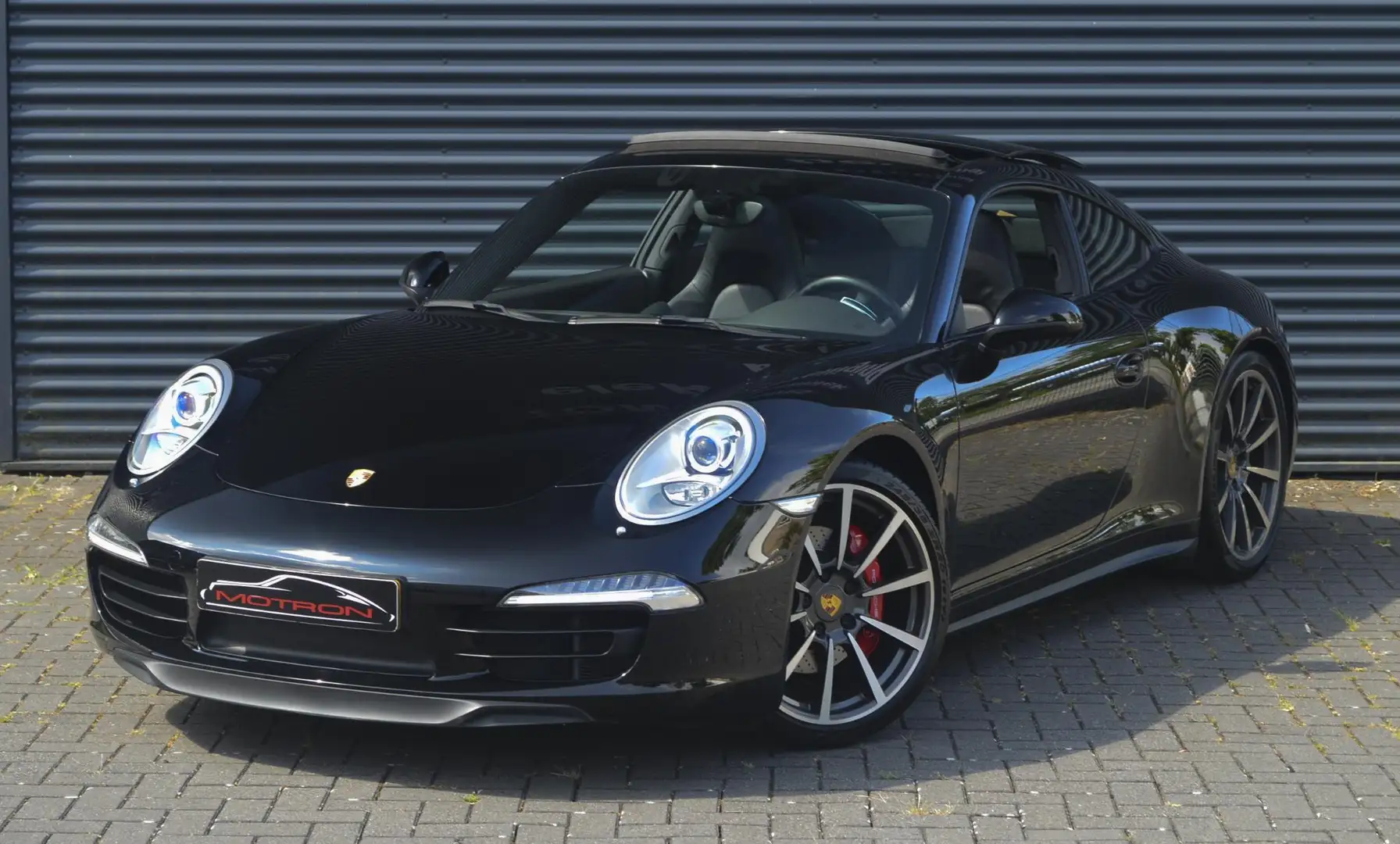 Porsche 991 991 3.8 Carrera 4S Zwart - 1