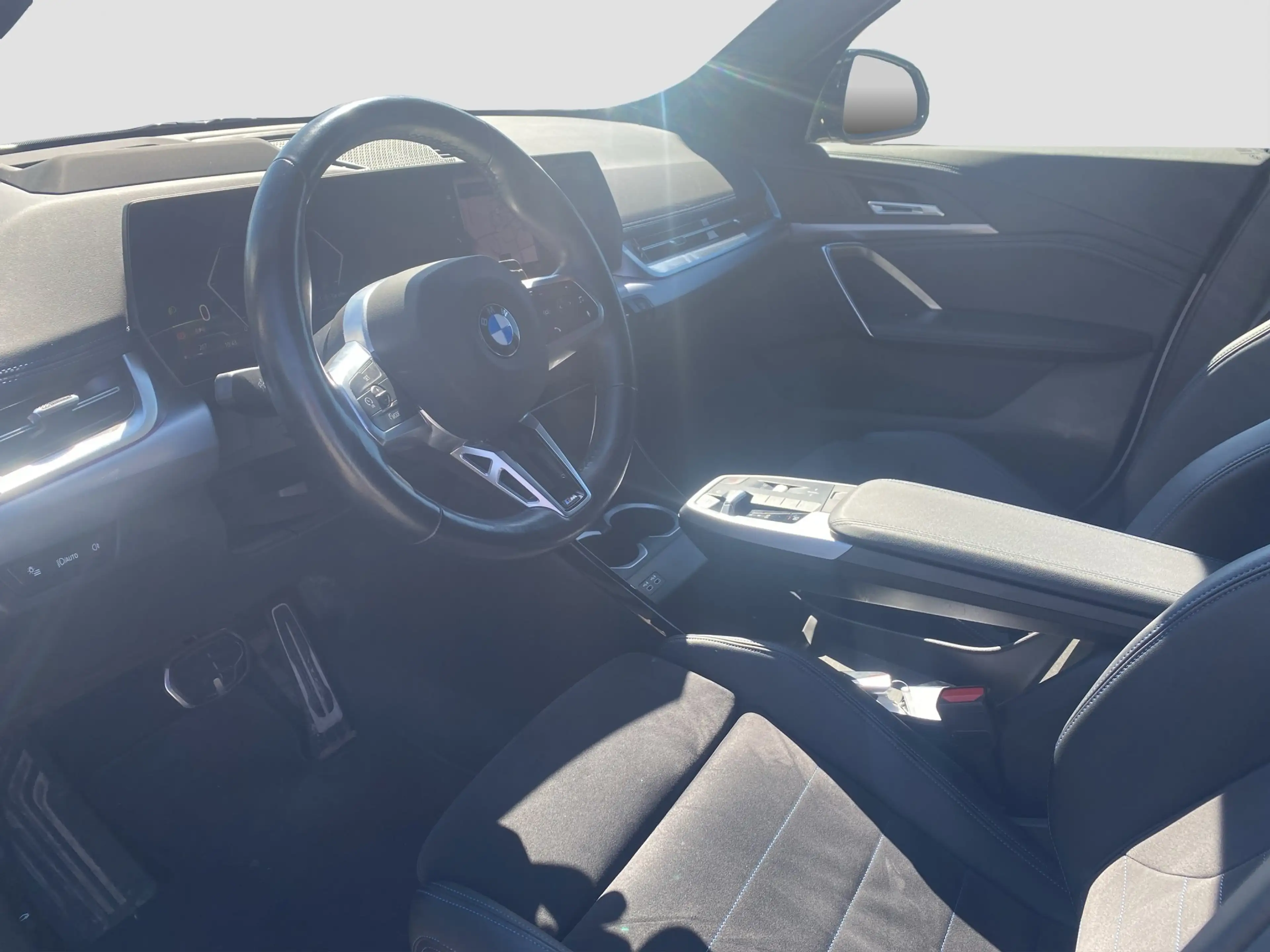 BMW X1 sDrive20i M-Sport ACC LED SpurAss 360° HUD — photo 11
