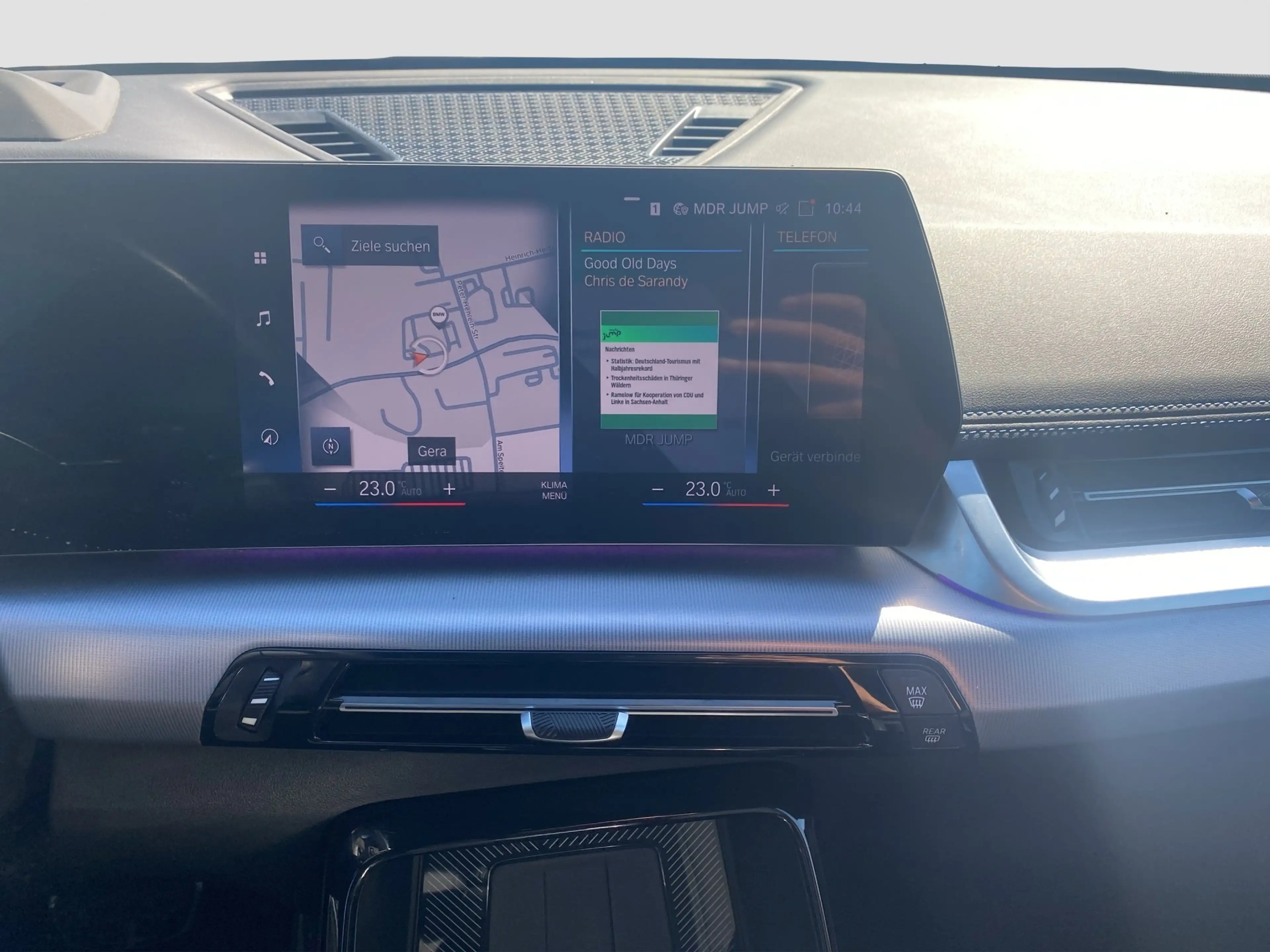 BMW X1 sDrive20i M-Sport ACC LED SpurAss 360° HUD — photo 14