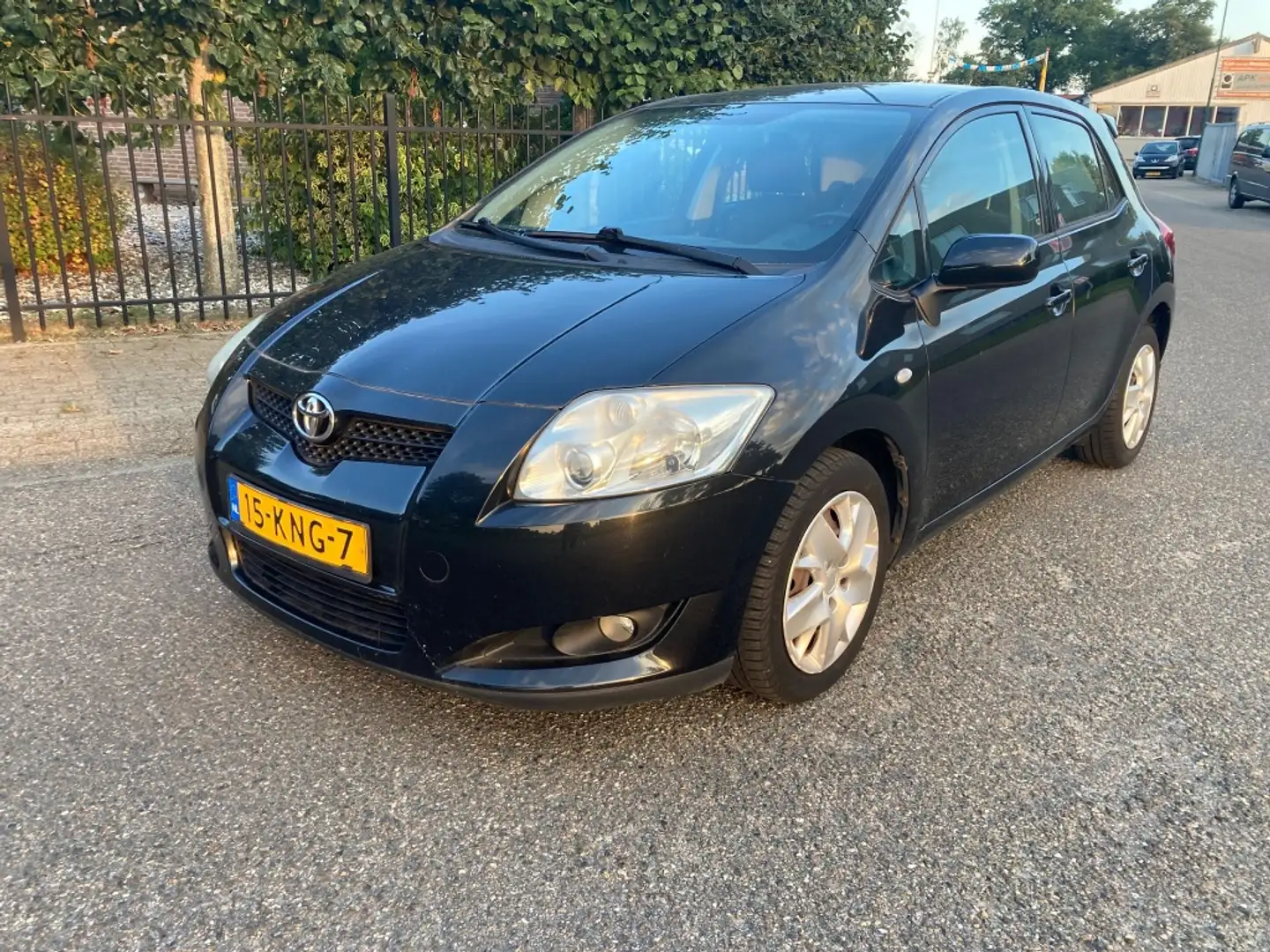 Toyota Auris 1.4 D-4D Aspiration Noir - 1