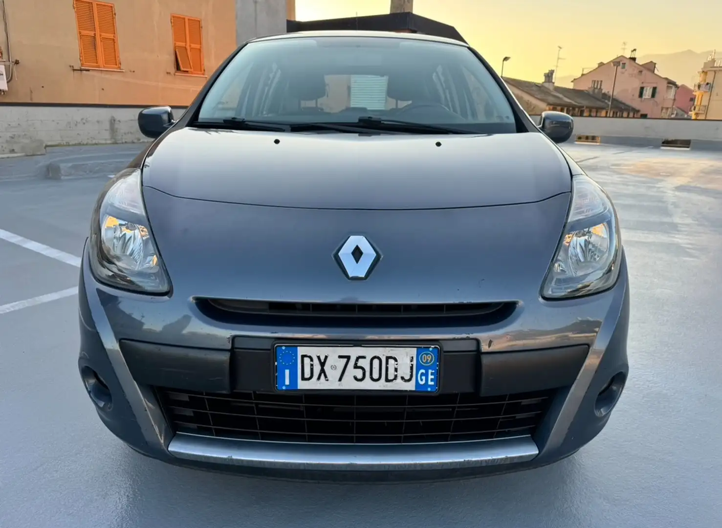 Renault Clio Clio 5p 1.2 tce Dynamique 100cv Grigio - 2