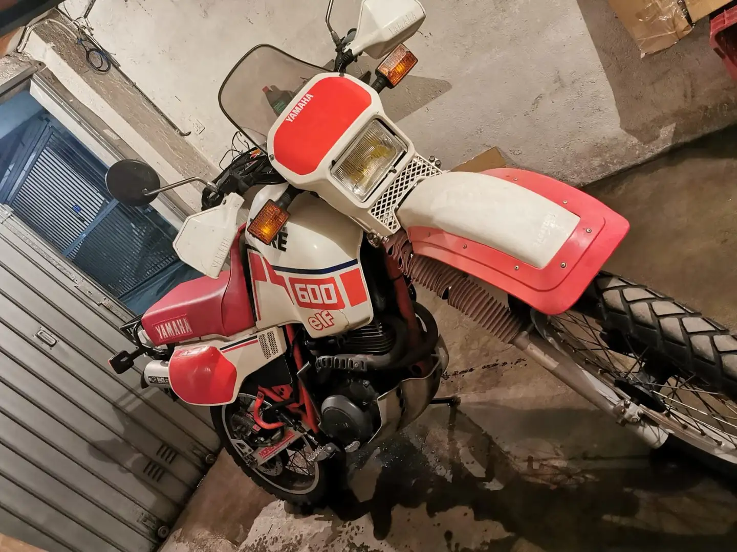 Yamaha XT 600 Ténéré XT 600Z Czerwony - 2