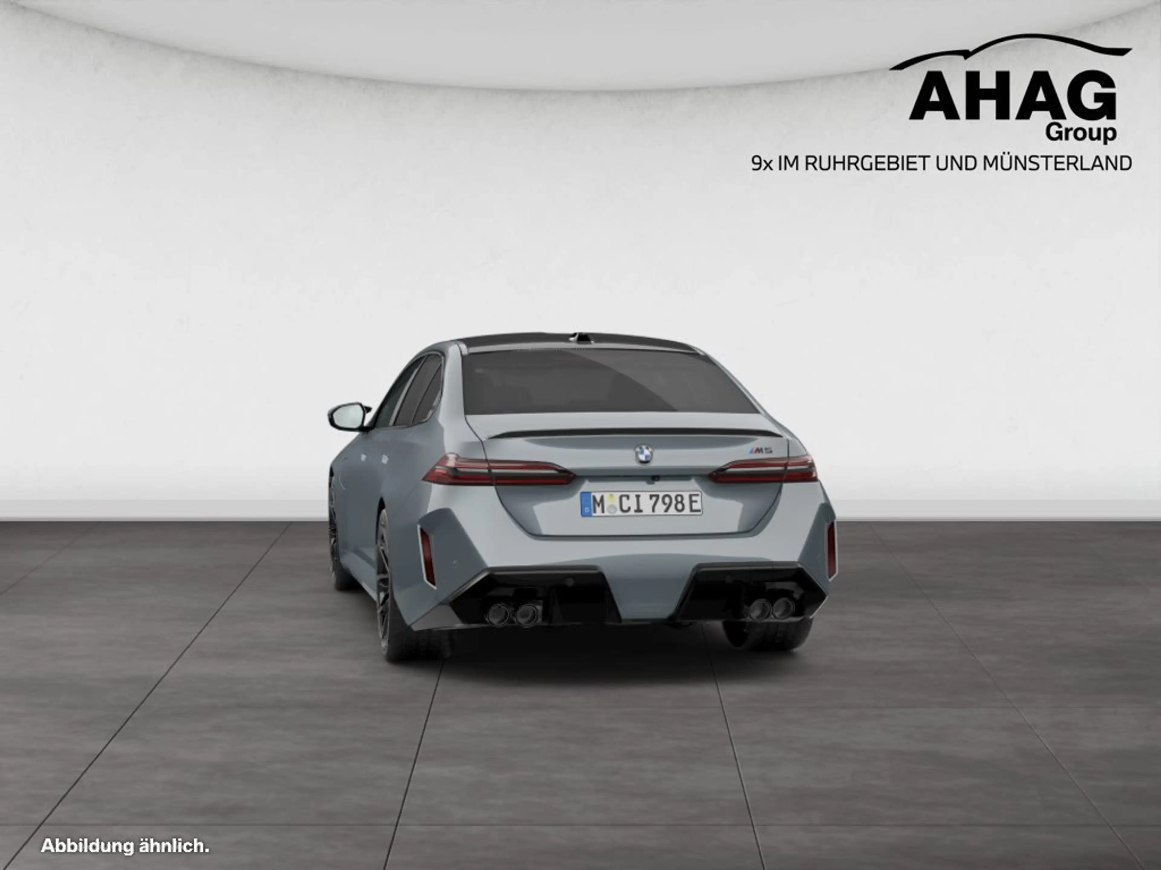 BMW M5 Limousine — photo 7