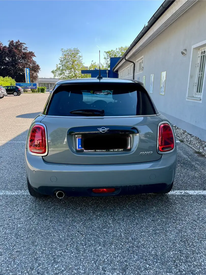 MINI Cooper Aut. Grau - 2