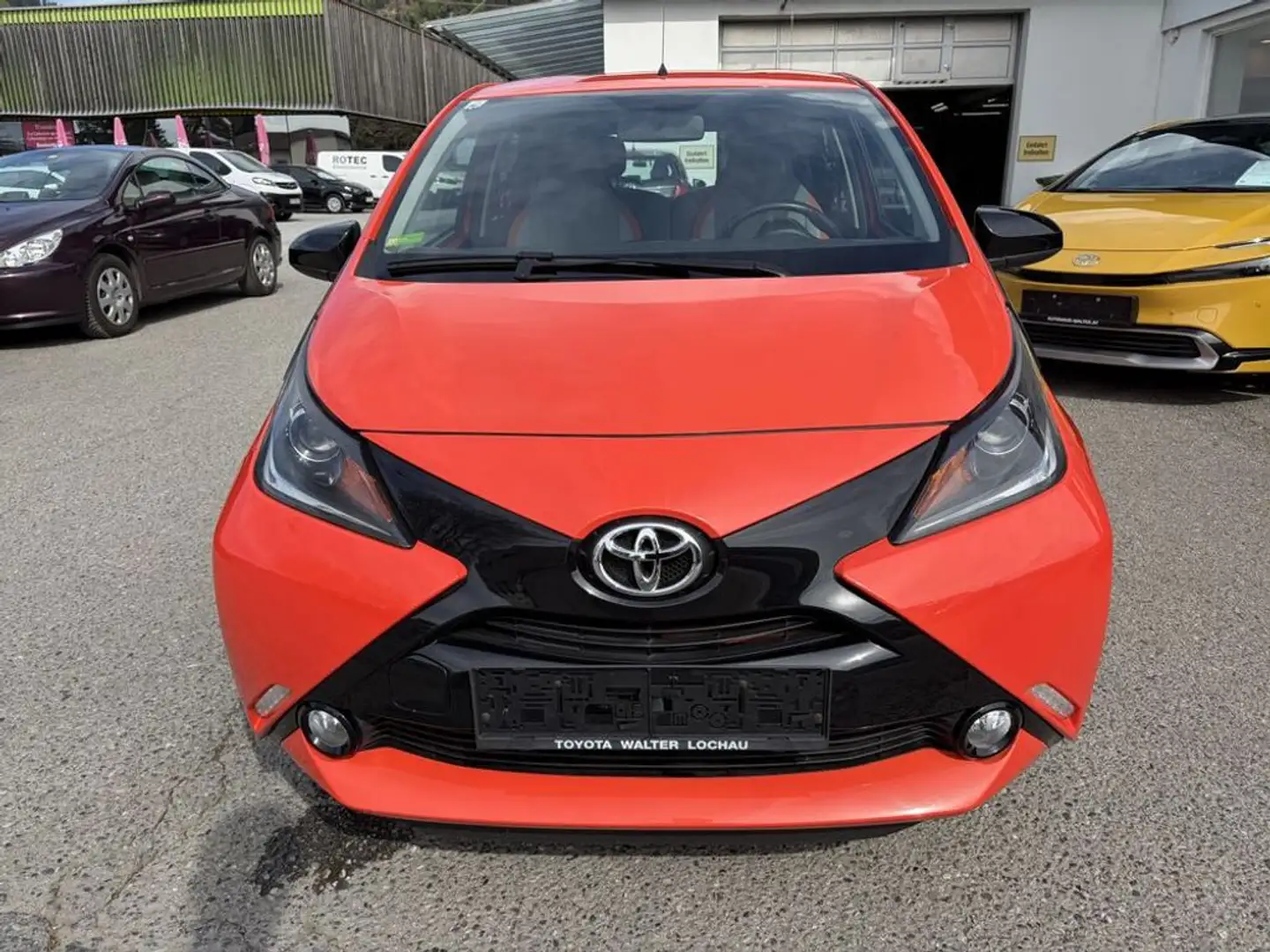 Toyota Aygo 1,0 VVT-i x-cite Orange - 2