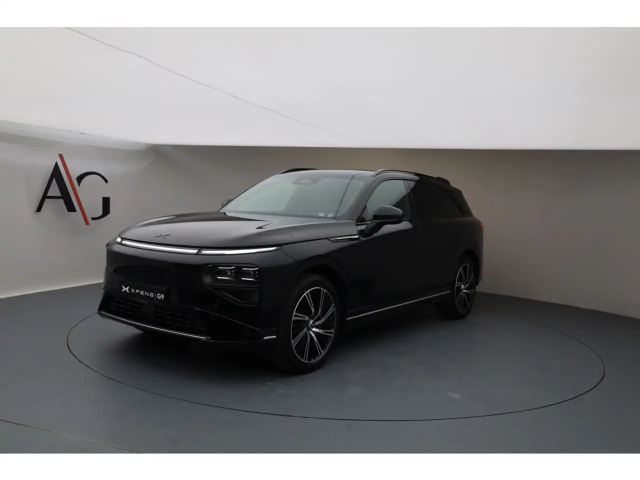 XPENG G9