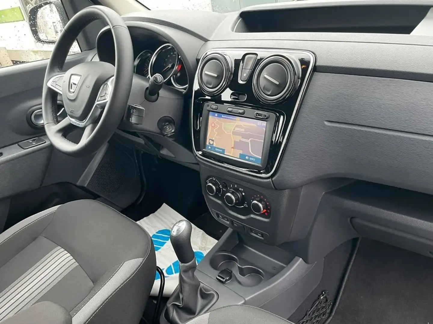 Dacia Dokker Stepway 1.6 8V 102CV GPL Plateado - 1