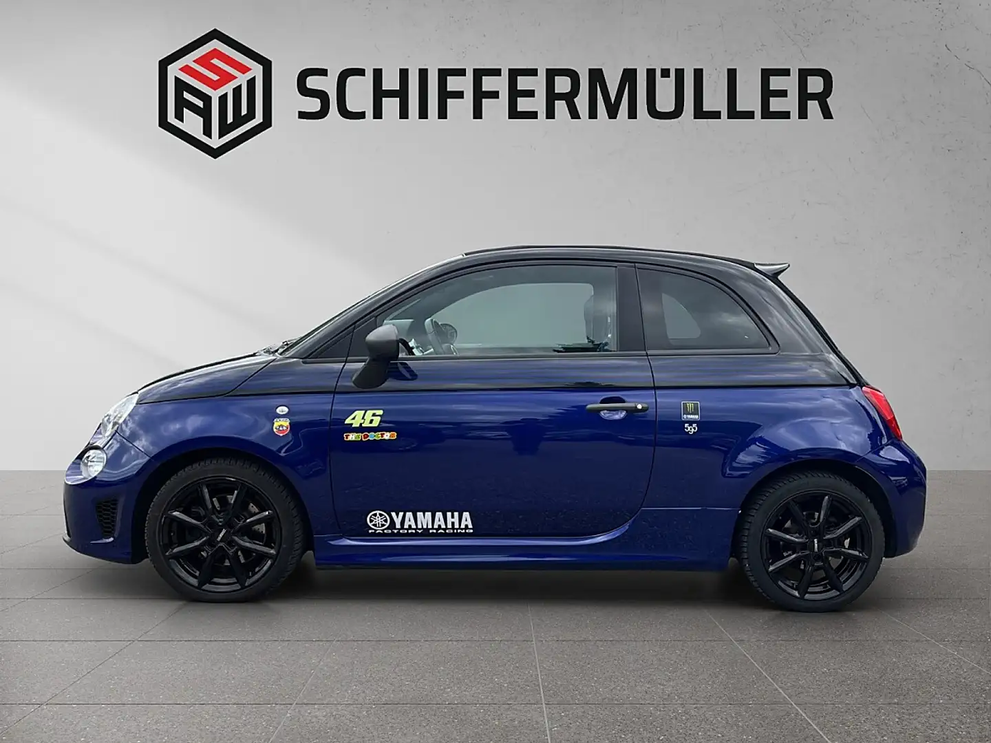 Abarth 595C Abarth 595C Monster Energy Yamaha MTA Blau - 2