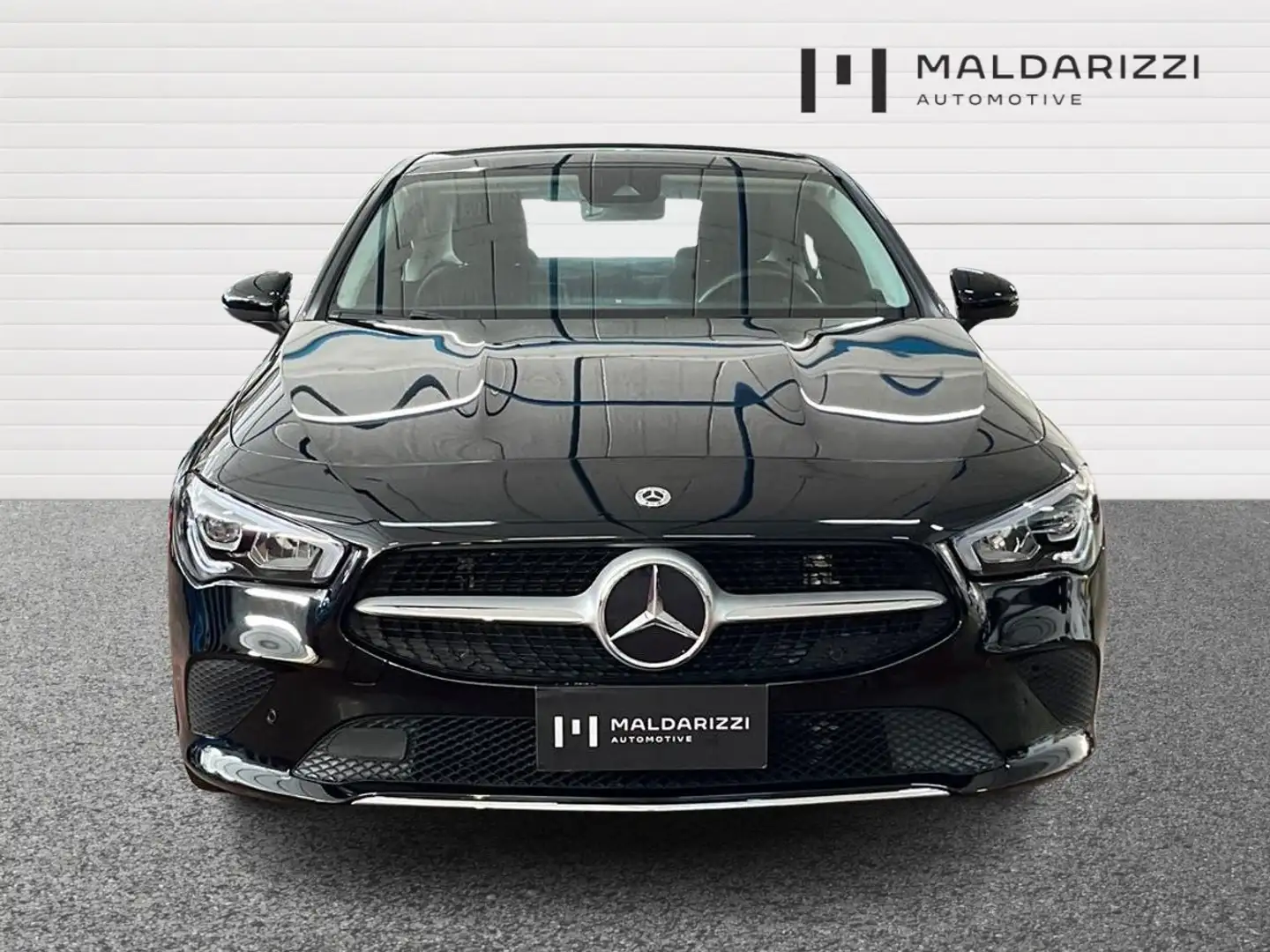 Mercedes-Benz CLA 180 CLA coupe 180 d Sport auto Schwarz - 2
