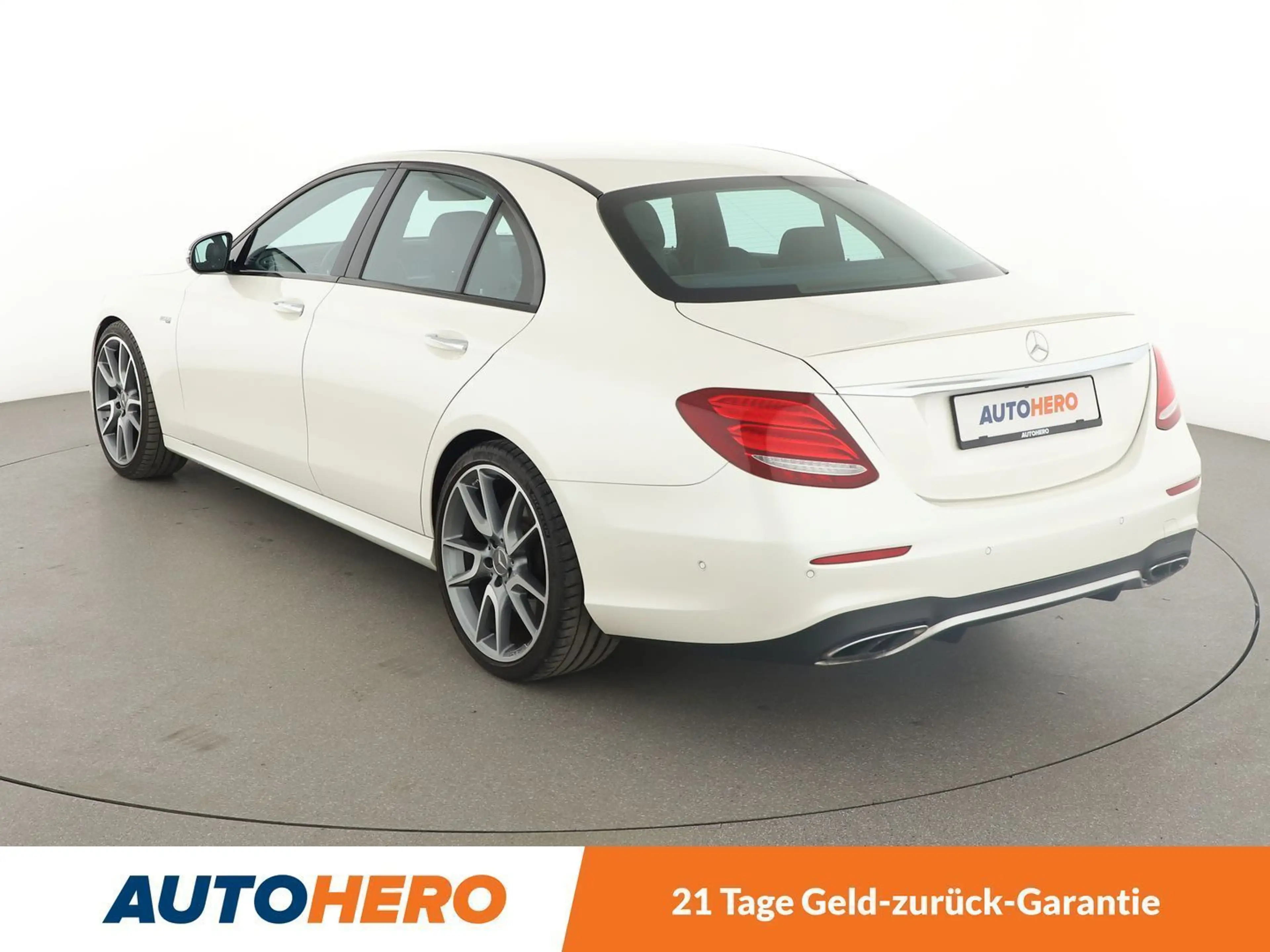 Mercedes-Benz E 43 AMG E 43 AMG 4Matic Aut.*NAVI*HEAD-UP*ACC*LED*CAM*PDC* — photo 4