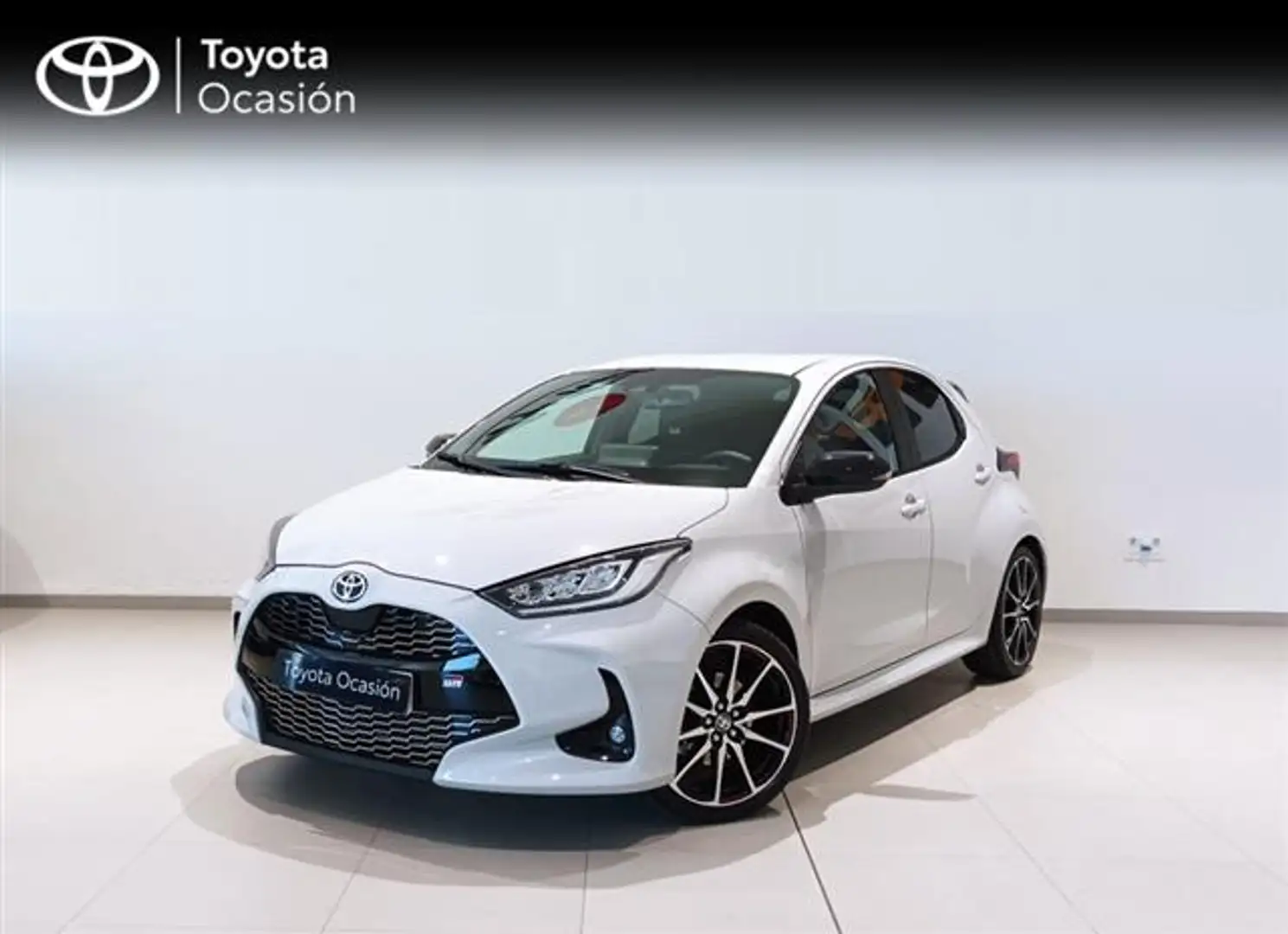 Toyota Yaris 120H 1.5 GR Sport - 1