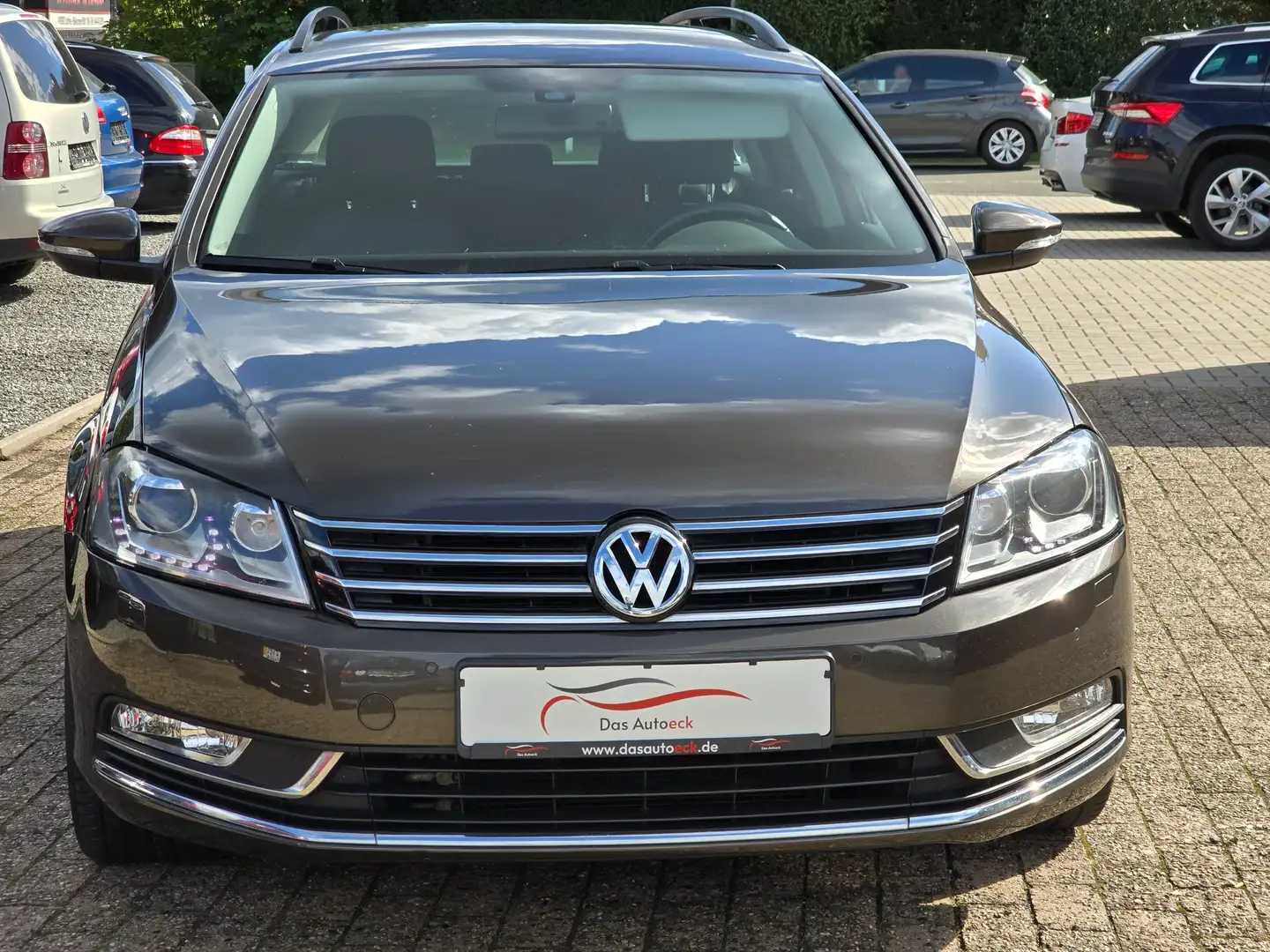 Volkswagen Passat Variant Passat Variant 1.4 TSI /1.Hand / Xenon/Navi/SH* Braun - 2