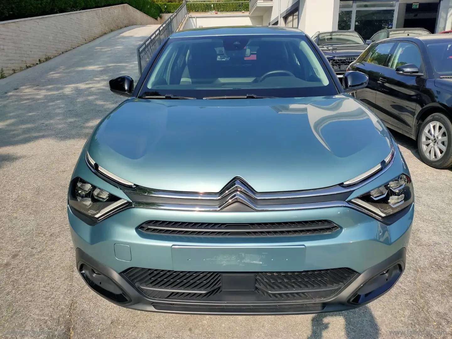 Citroen C4 PureTech 130 S&S Shine Blu/Azzurro - 2