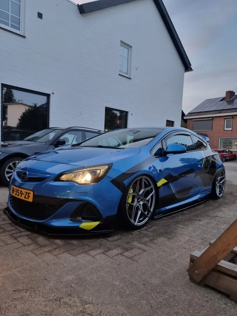 Opel Astra 2.0 Turbo OPC Azul - 1