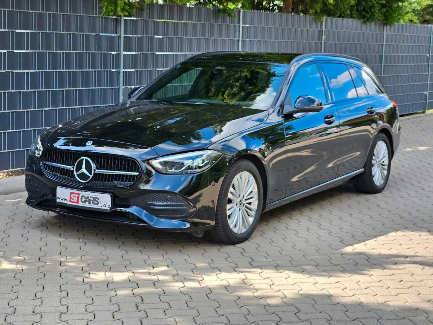 Mercedes-Benz C 220 d T-Modell Avandgard Schwarz - 1