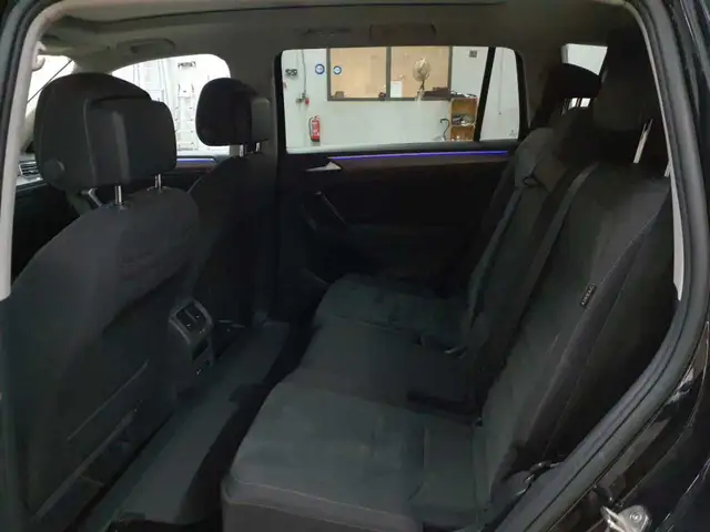 Volkswagen Tiguan view 13