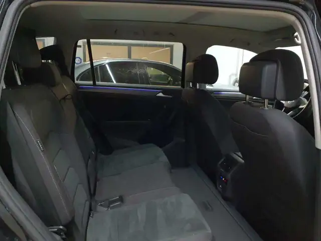 Volkswagen Tiguan view 14