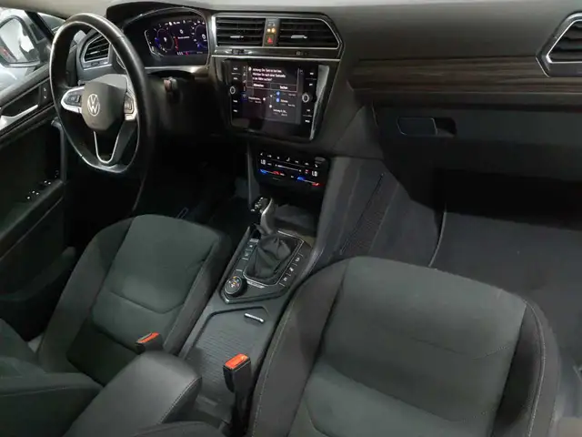 Volkswagen Tiguan view 9
