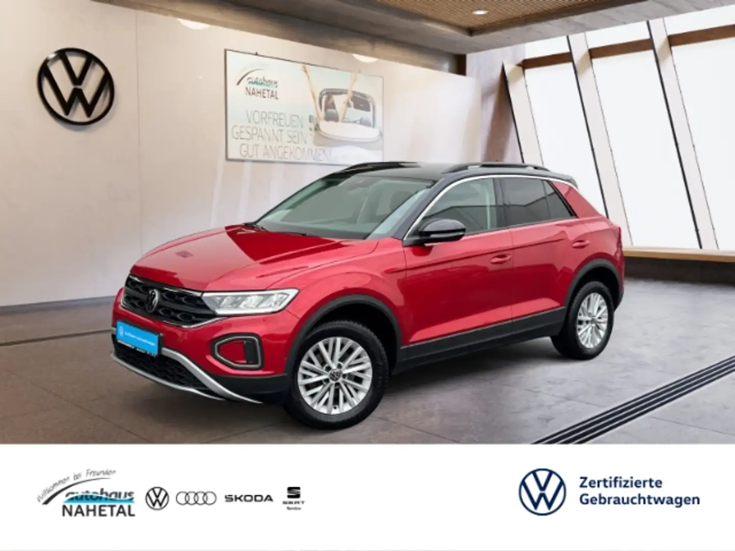 Volkswagen T-Roc 1.5 TSI Life LED ACC APP-CONNECT DIGITAL   LMR16'' Rot - 1