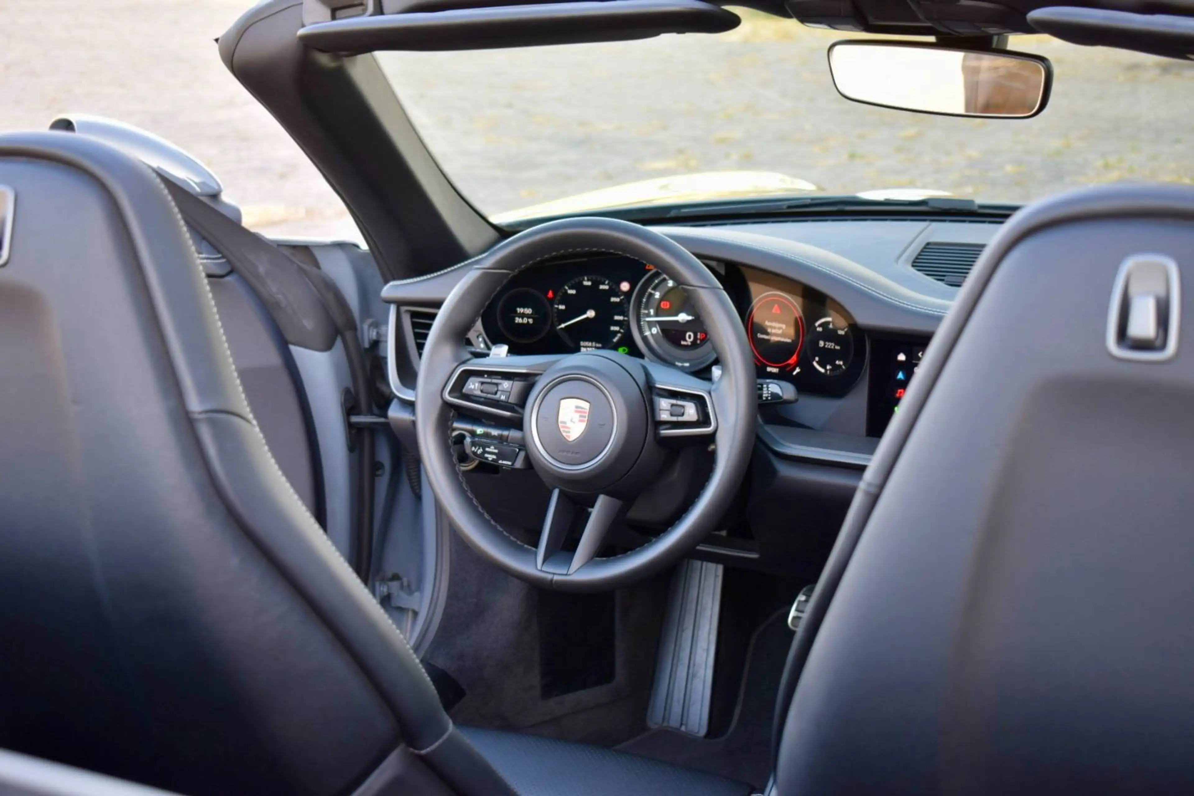 Porsche 911 992 Carrera Cabriolet, SportUitlaat/Bose/Camera/Leather/CruiseControl/NEW — photo 3