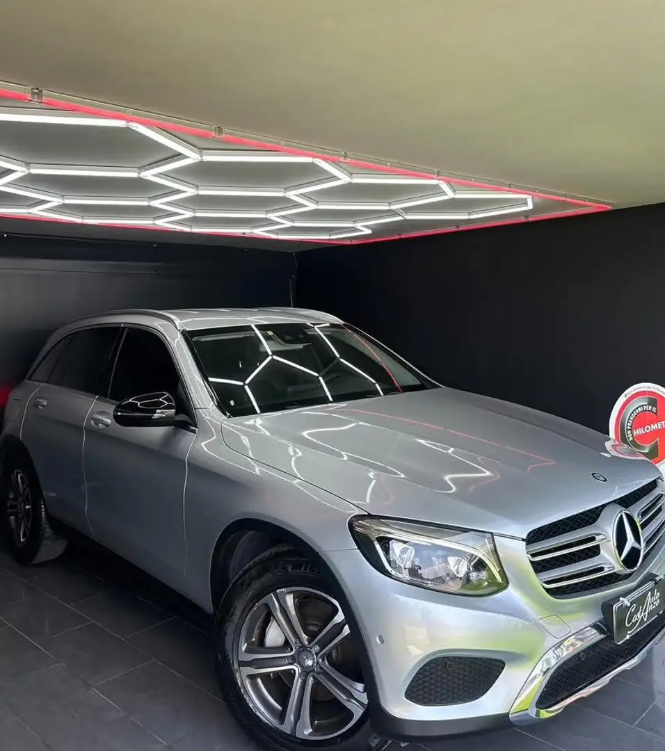Mercedes-Benz GLC 220 d Executive 4matic auto Grey - 1