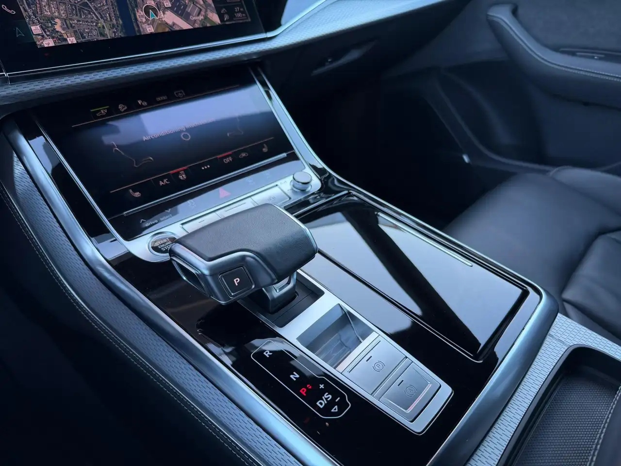 Audi Q8 60 TFSI e quattro Pro Line S Competition, миниатюра 23