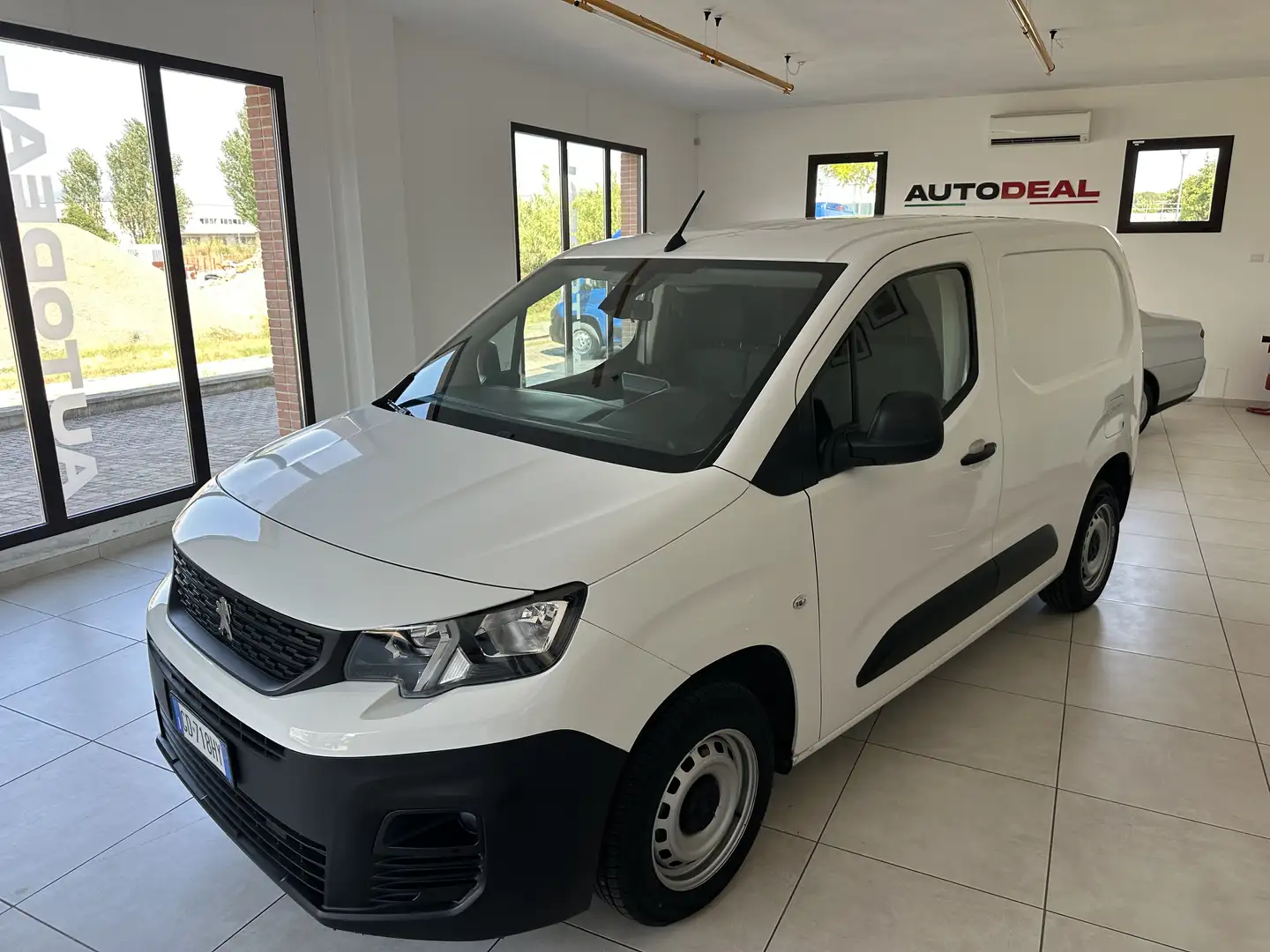 Peugeot Partner L1 1.5 HDI 3 POSTI Bianco - 1
