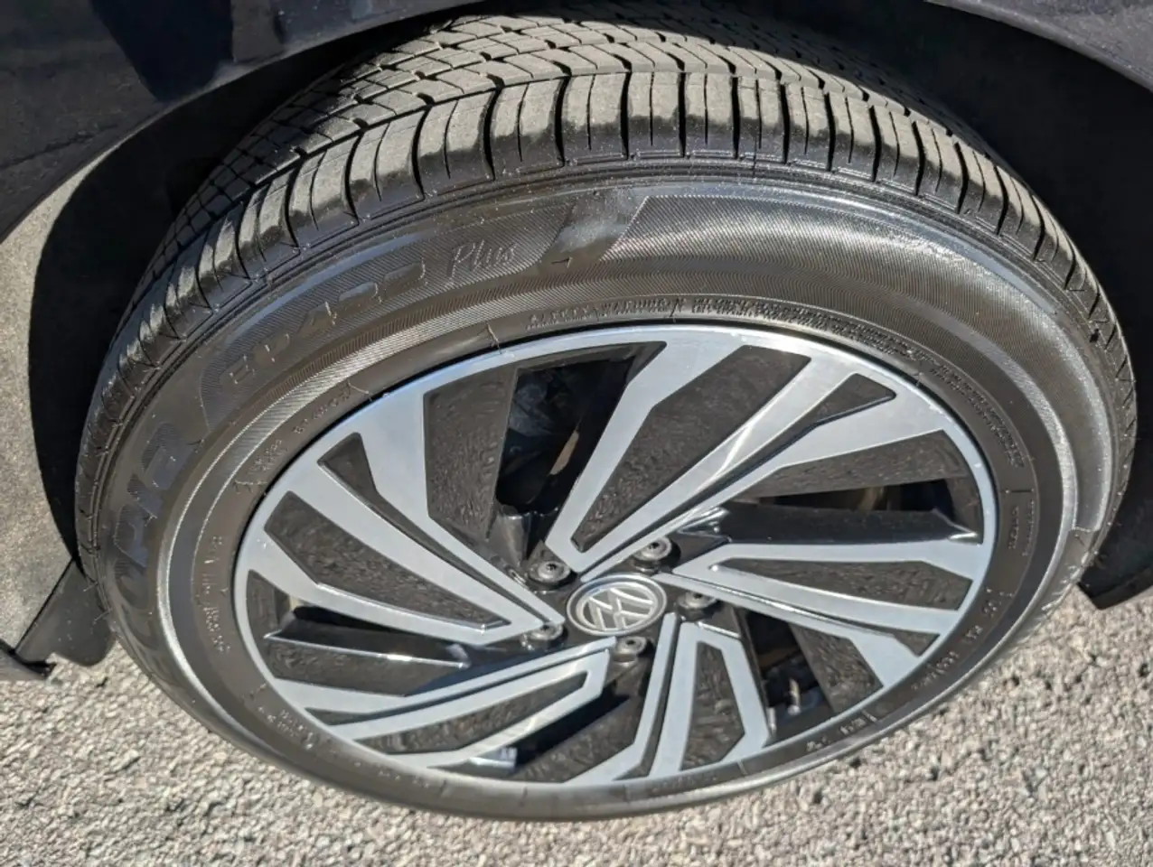 Volkswagen Jetta снимка Volkswagen Jetta