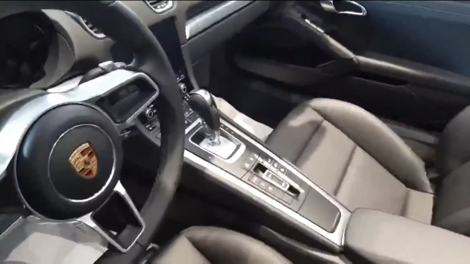 Porsche 718 Boxster PDK Plateado - 1