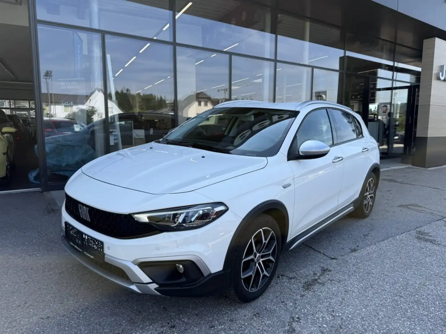 Fiat Tipo Cross Firefly 100 Blanc - 1