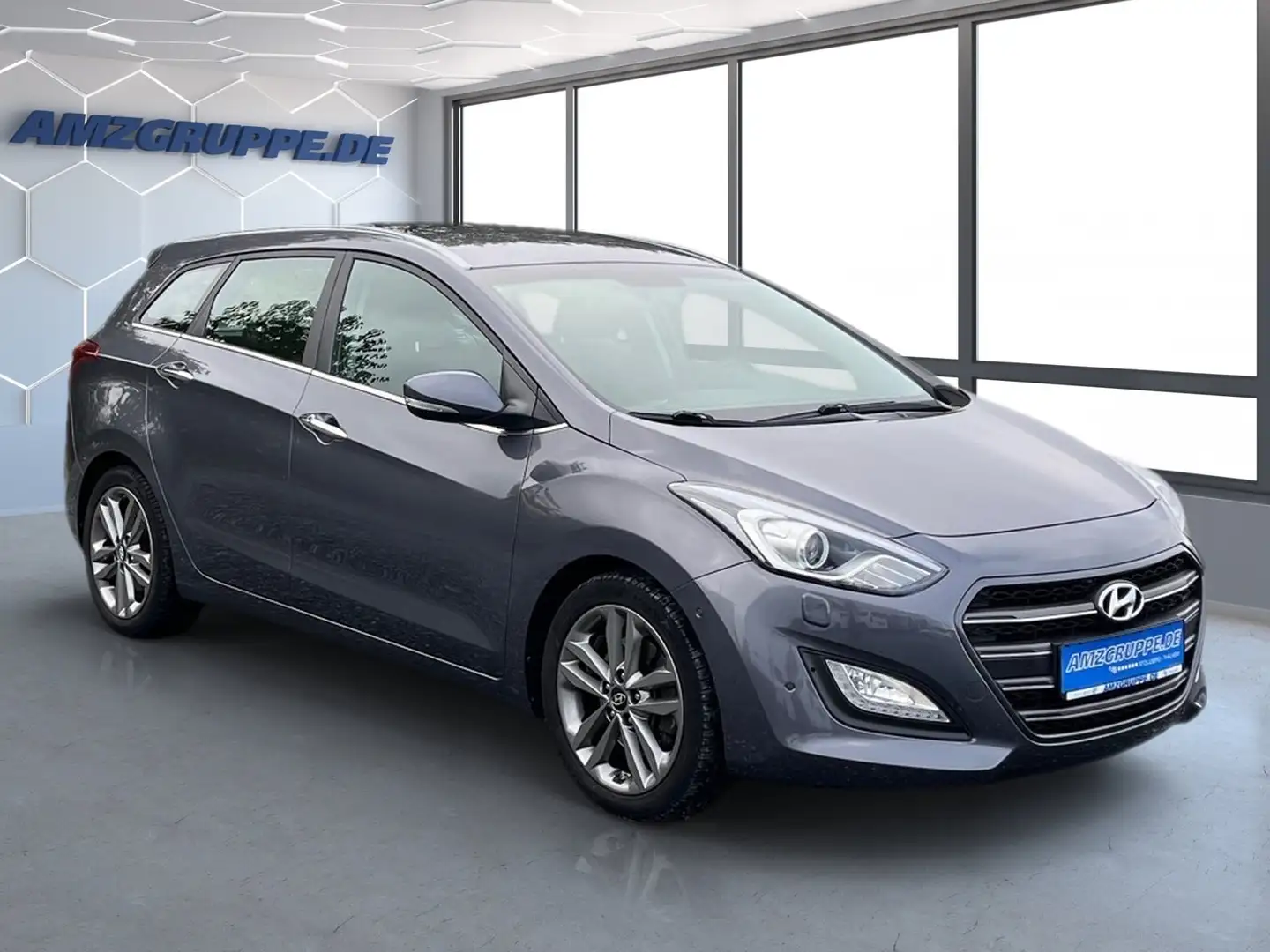Hyundai i30 1.6CRDi DCT Premium Navi+Bi-Xenon+Tempomat+PDC Gri - 2