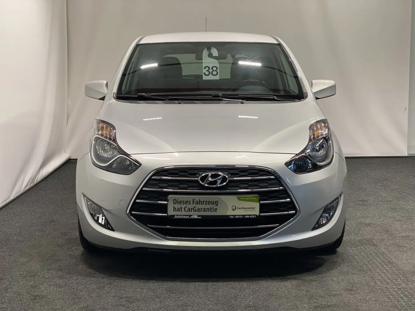 Hyundai iX20 blue YES! Klima AHK Sitzhg AHK Garantie Argent - 2