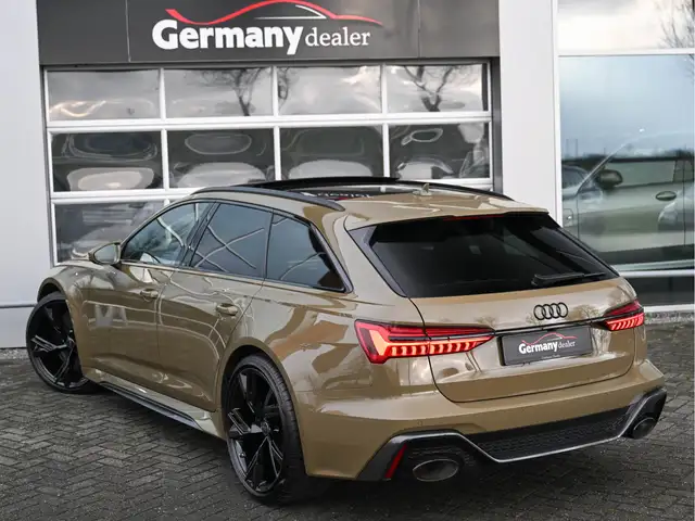 Audi RS6 view 13