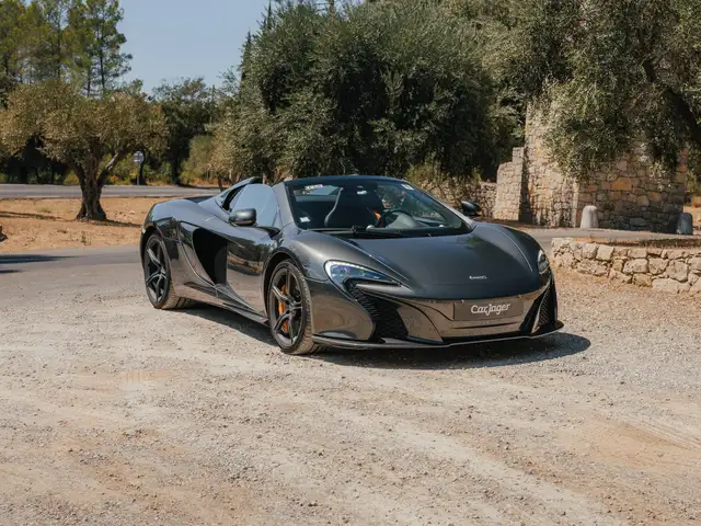 McLaren 650S Spider McLaren 650S Spider V8 3.8 650 ch