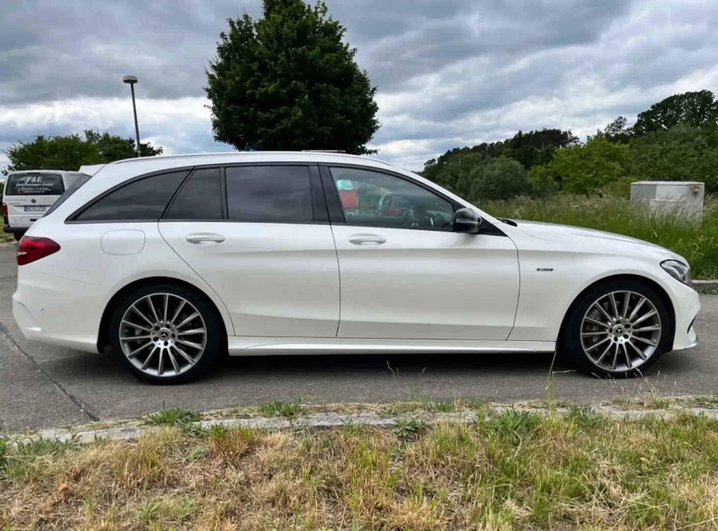 Mercedes-Benz C 450 C-Klasse T-Modell AMG 4Matic T 7G-TRONIC bijela - 2