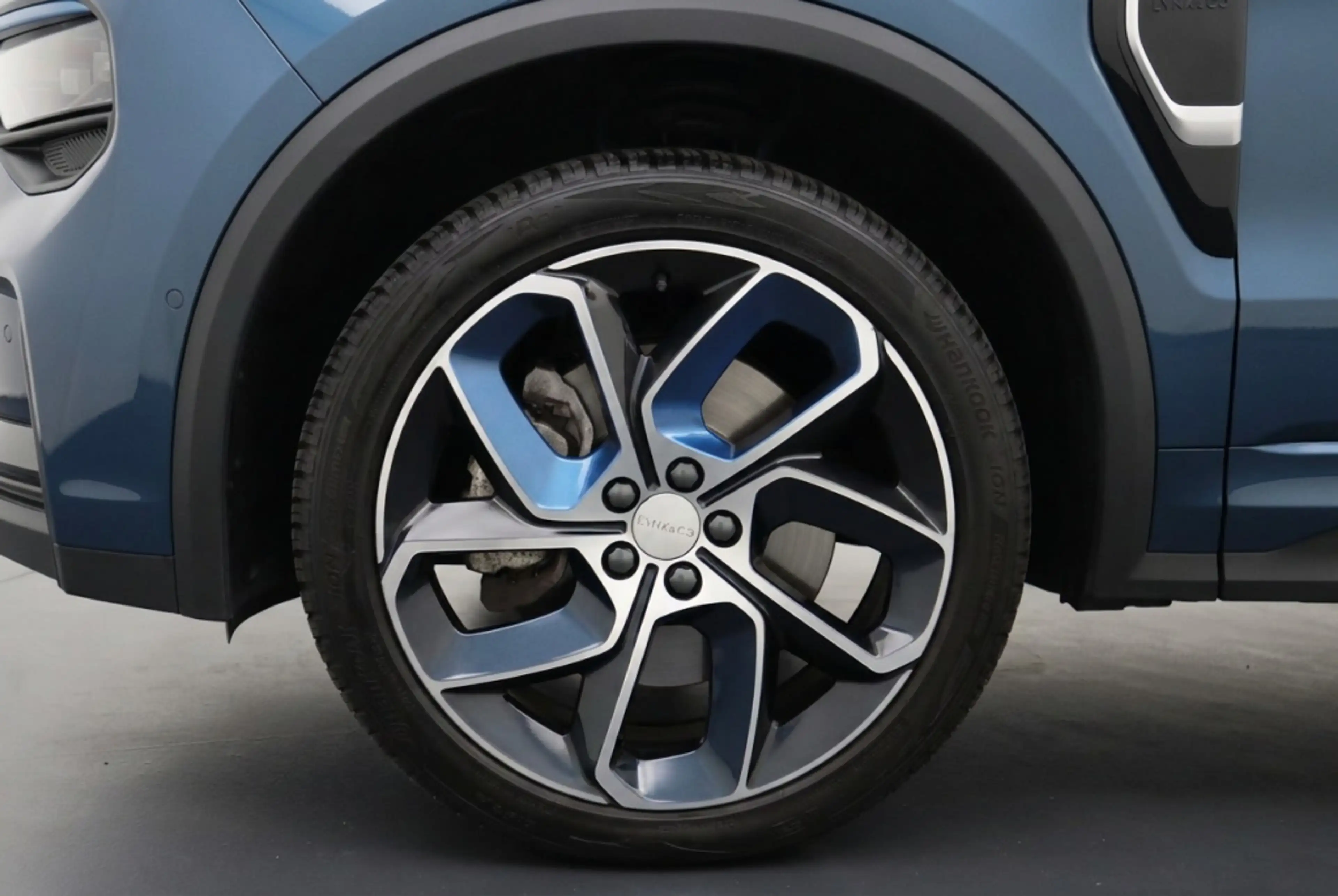 Lynk & Co 01 1.5 PHEV 262PK Stuurverwarming | Pano | Zwarte hem — photo 10