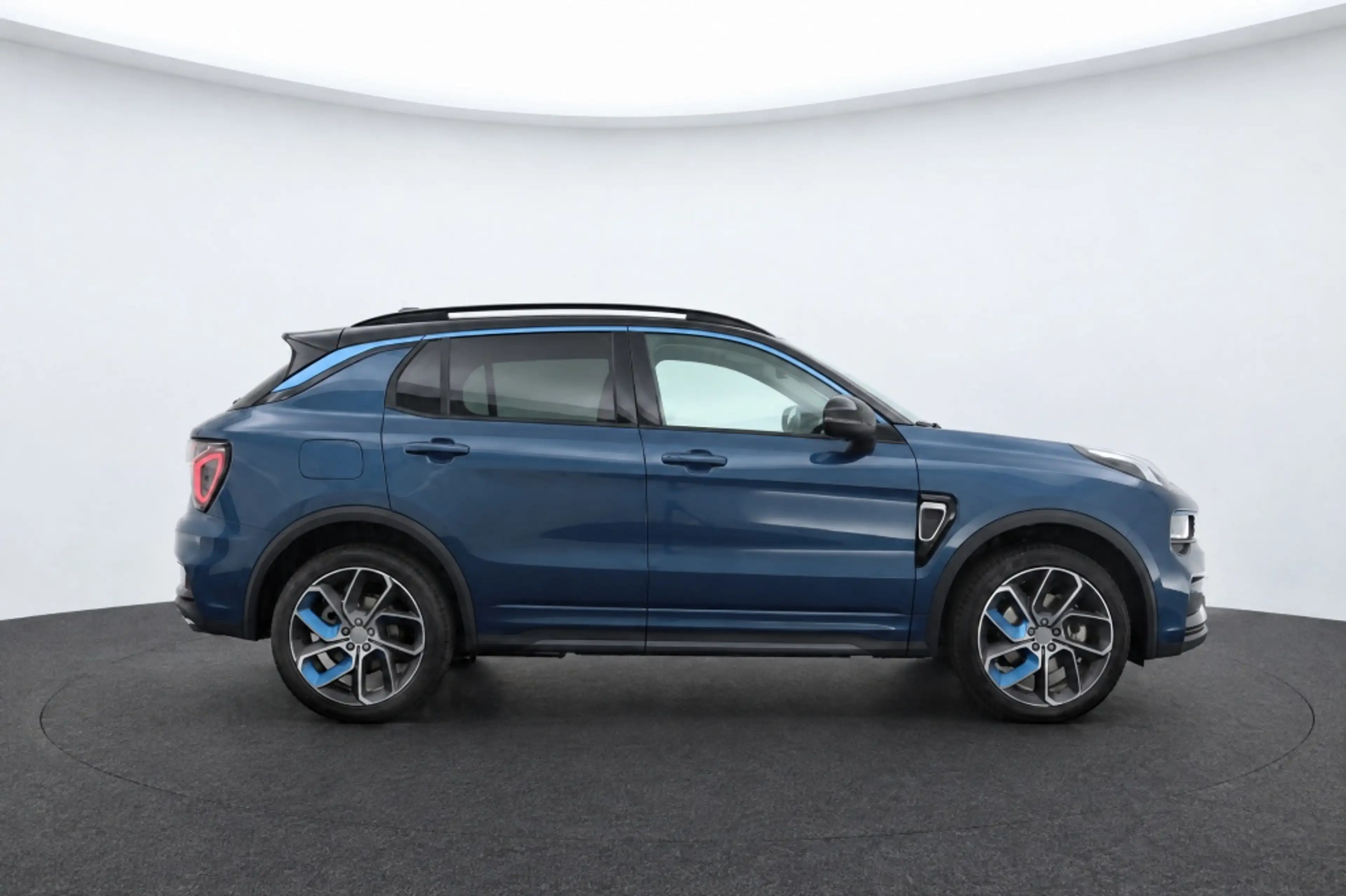 Lynk & Co 01 1.5 PHEV 262PK Stuurverwarming | Pano | Zwarte hem — photo 6