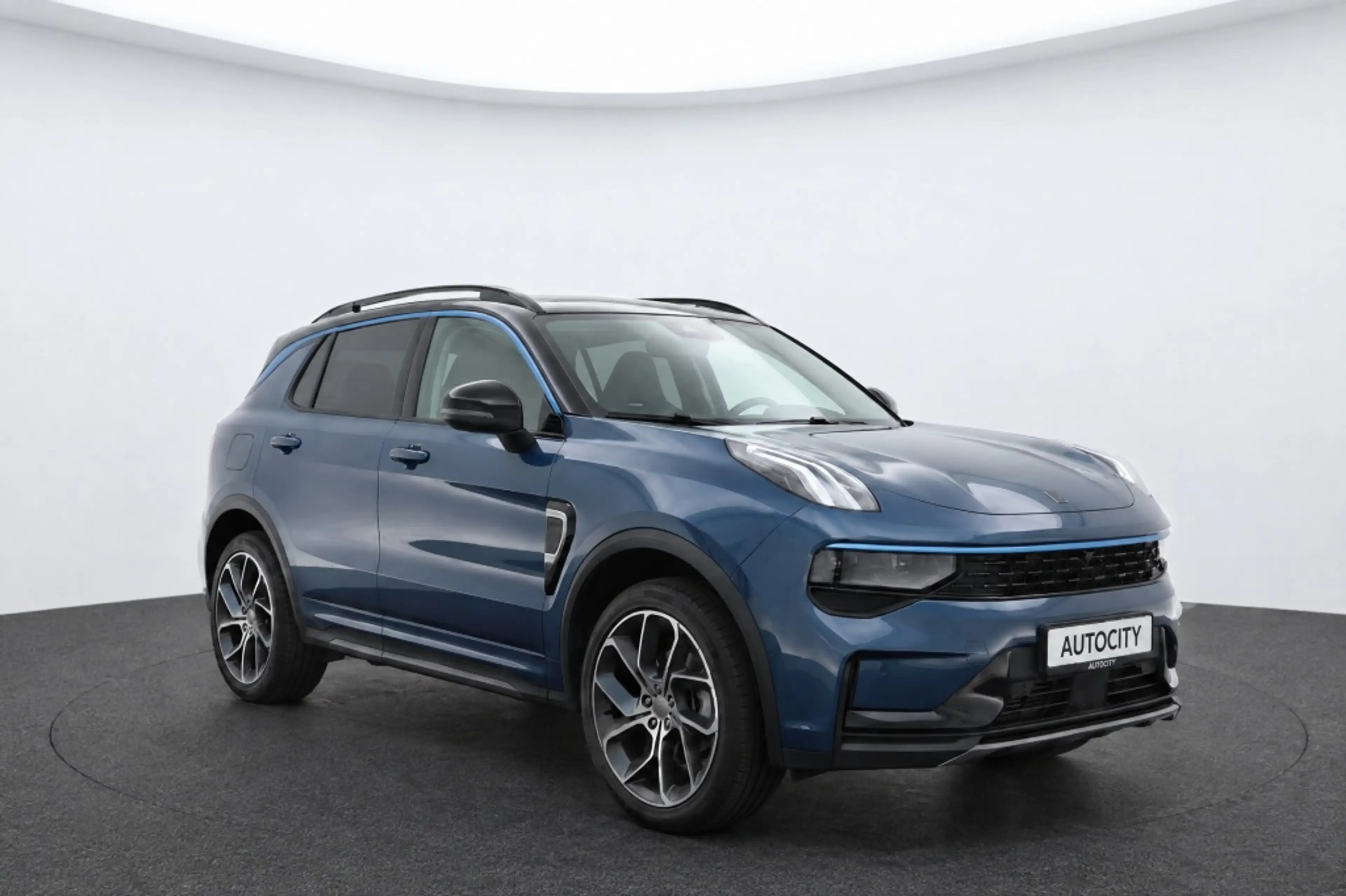 Lynk & Co 01 1.5 PHEV 262PK Stuurverwarming | Pano | Zwarte hem — photo 7