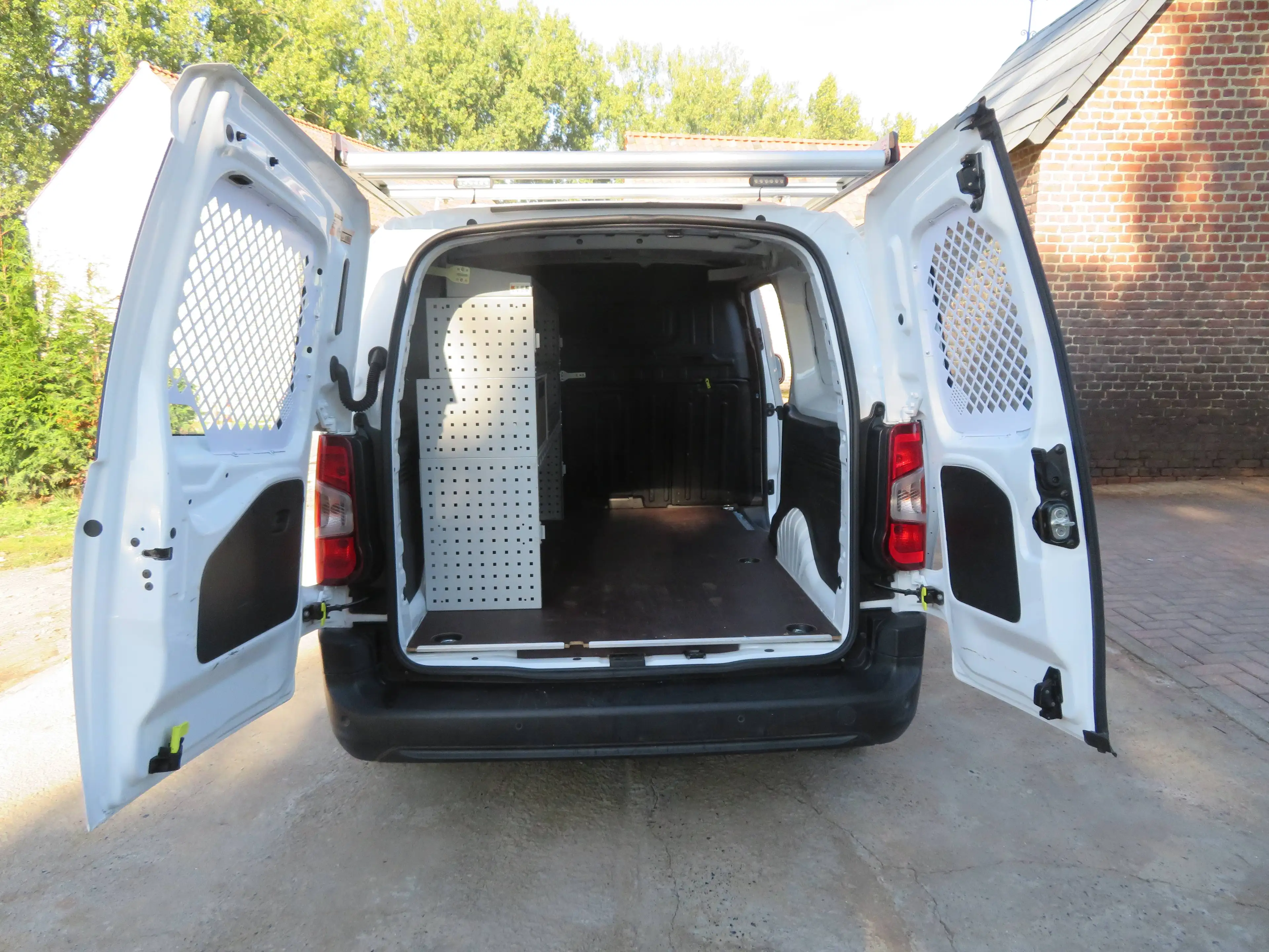 Opel Combo 1.5 Turbo - Ingericht - Dakdrager - Dubbel schuifdeur — photo 10