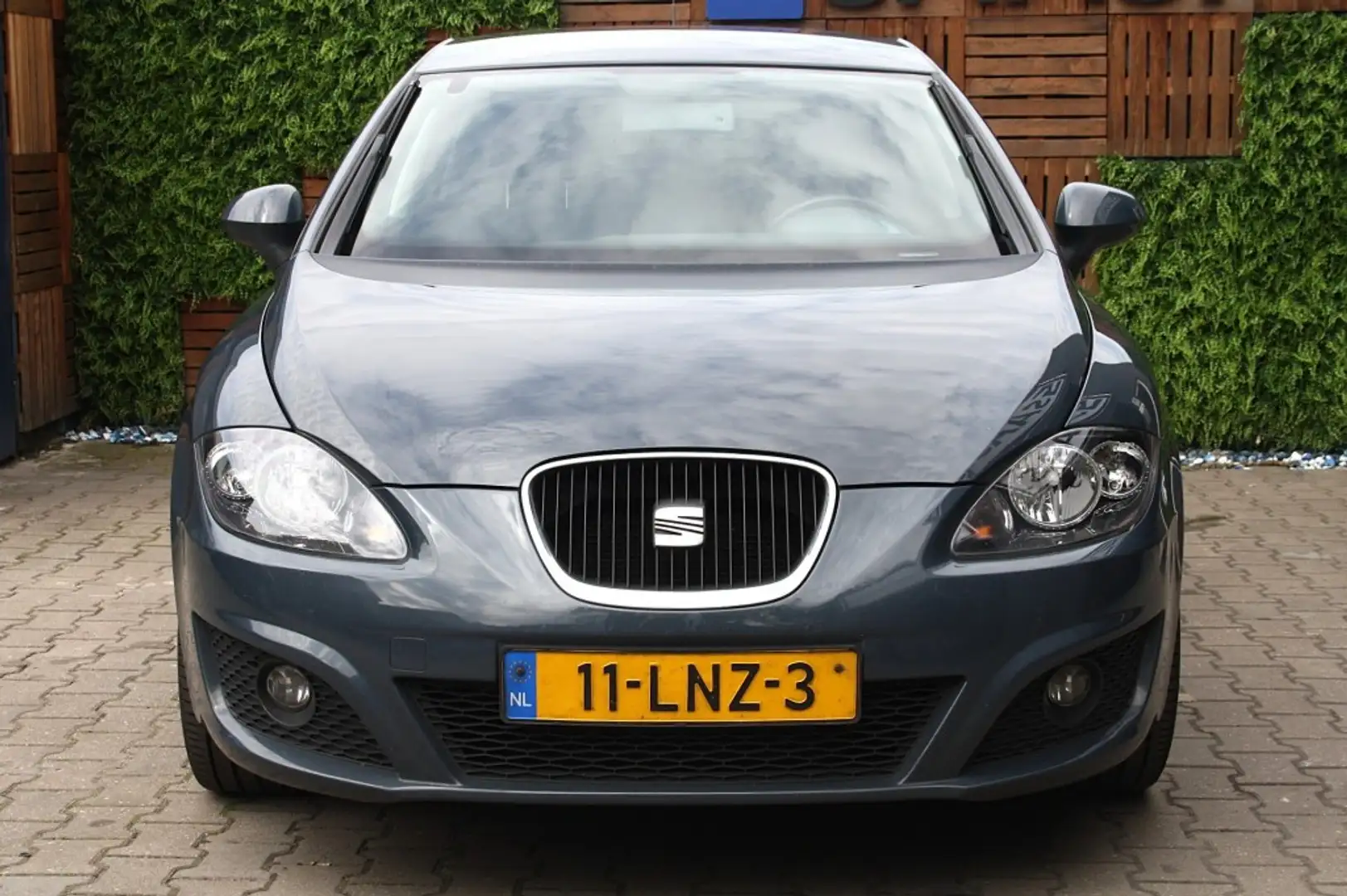 SEAT Leon 1.4TSI / Dealer ond. / NAP / Cruise Contr. Grijs - 2