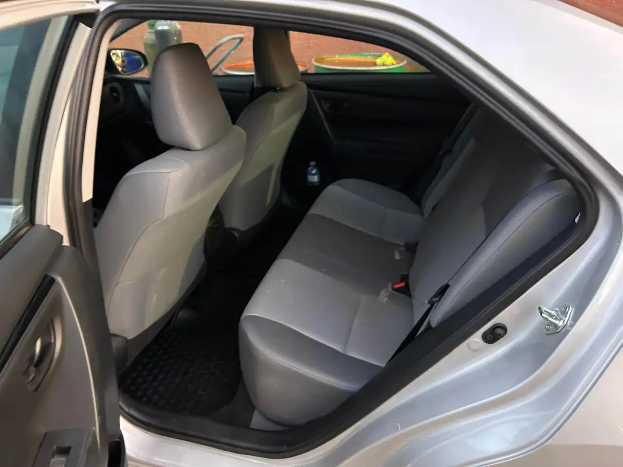 Toyota Corolla снимка Toyota Corolla