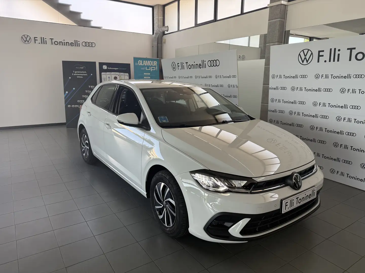 Volkswagen Polo Polo 1.0 tsi Life 95cv Blanc - 1